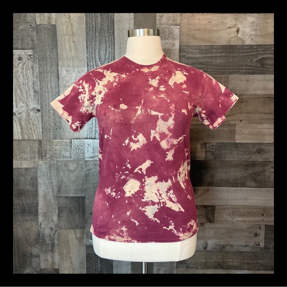 Men’s blood and bone t-shirt medium Halloween party creepy zombie costume horror